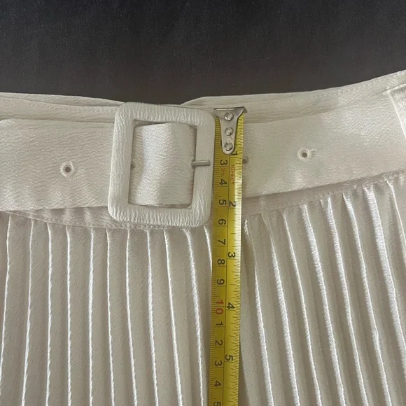 Audrey Hepburn Moon River Cream Satin Pleated Belted Midi Skirt - Picture 12 of 14